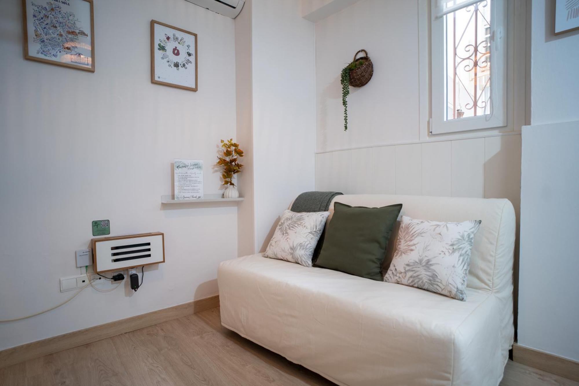 Apartamento En El Corazon De Granada - Cochera Luaran gambar