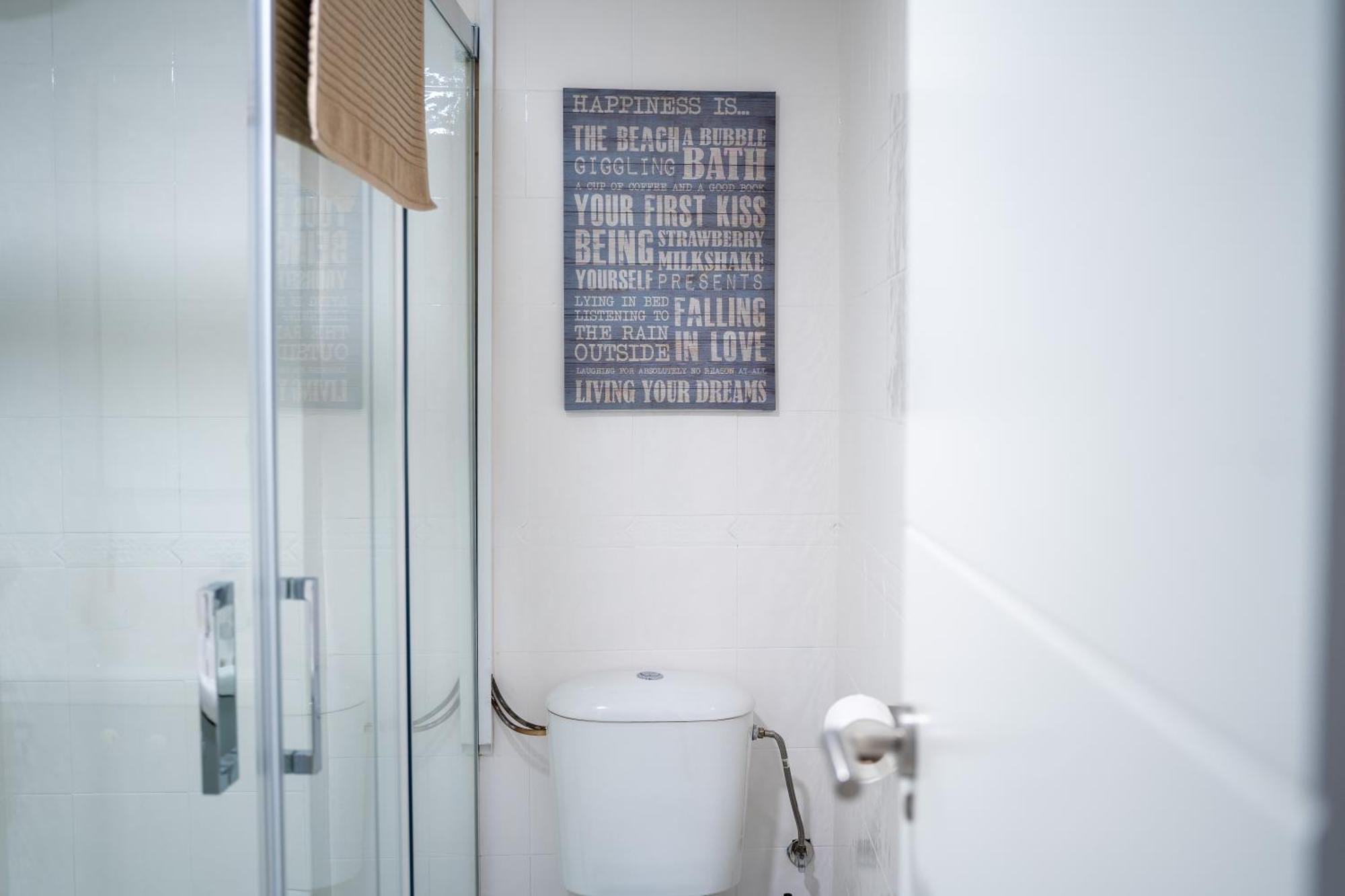 Apartamento En El Corazon De Granada - Cochera Luaran gambar